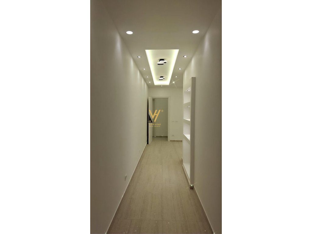 JEPET ZYRE 100 M2 ME QIRA TE RR.MARKO BOCARI 150.000 LEKE 4