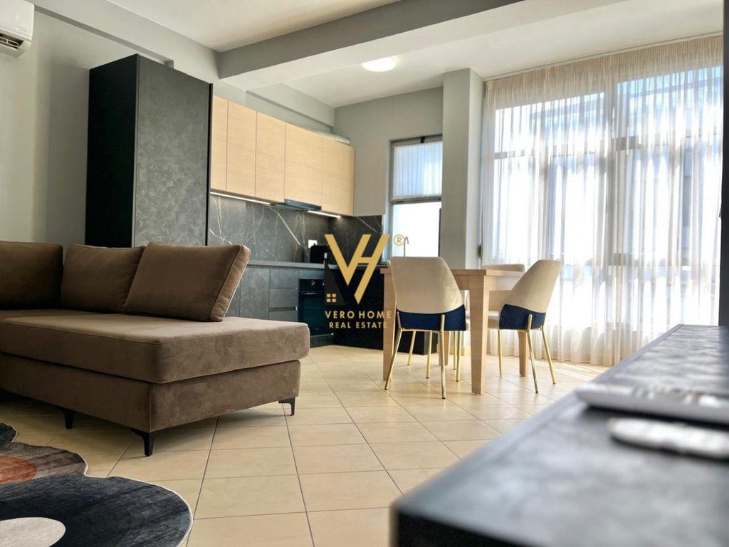 JEPET APARTAMENT 2+1+2 ME QERA NE ASTIR 600 EURO