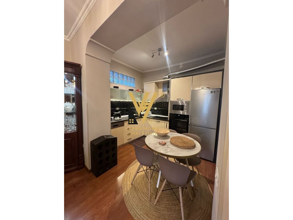 SHITET APARTAMENT 3+1+2+BLK NE QENDER 320.000 EURO 3