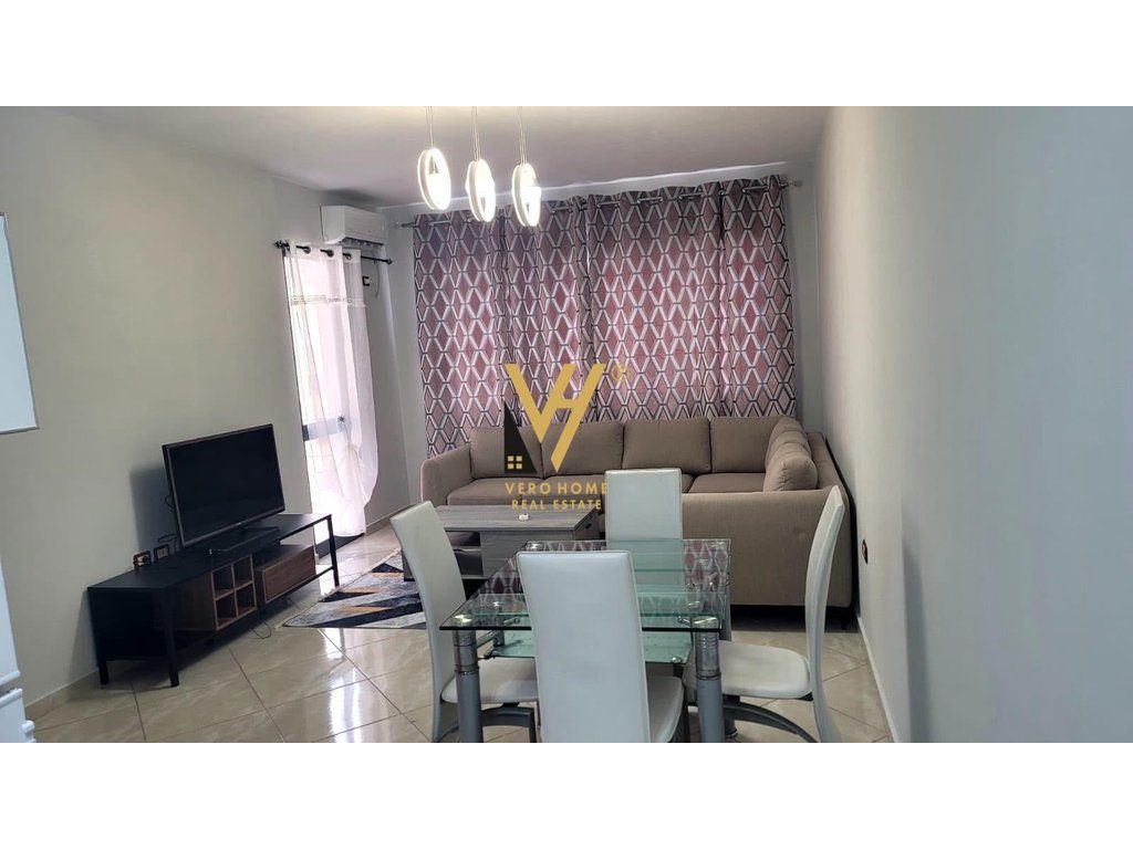 JEPET APARTAMENT 1+1+BLK ME QERA NE ASTIR 45.000 LEKE 2