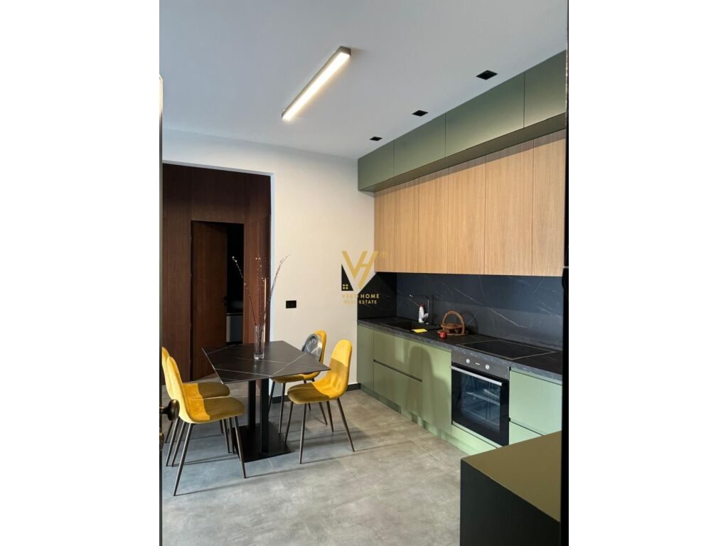 Jepet Apartament 1+1+ballkon me qera ne Vlore , te Skelat 75 m2