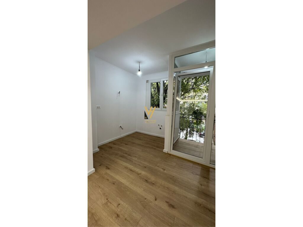 Shitet Apartament 3+1+2 te Mozaiku 86 m2 3