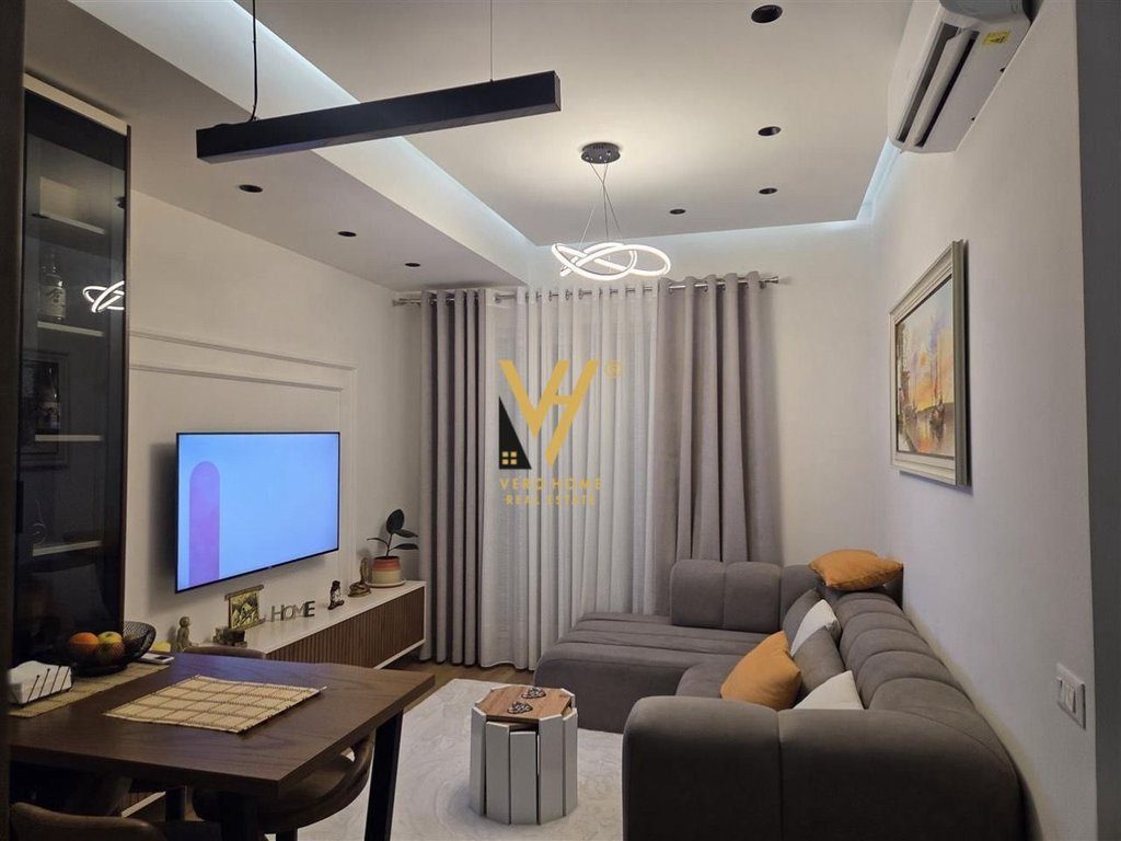 SHITET APARTAMENT 2+1+BLK NE ALI DEM 165.000 EURO