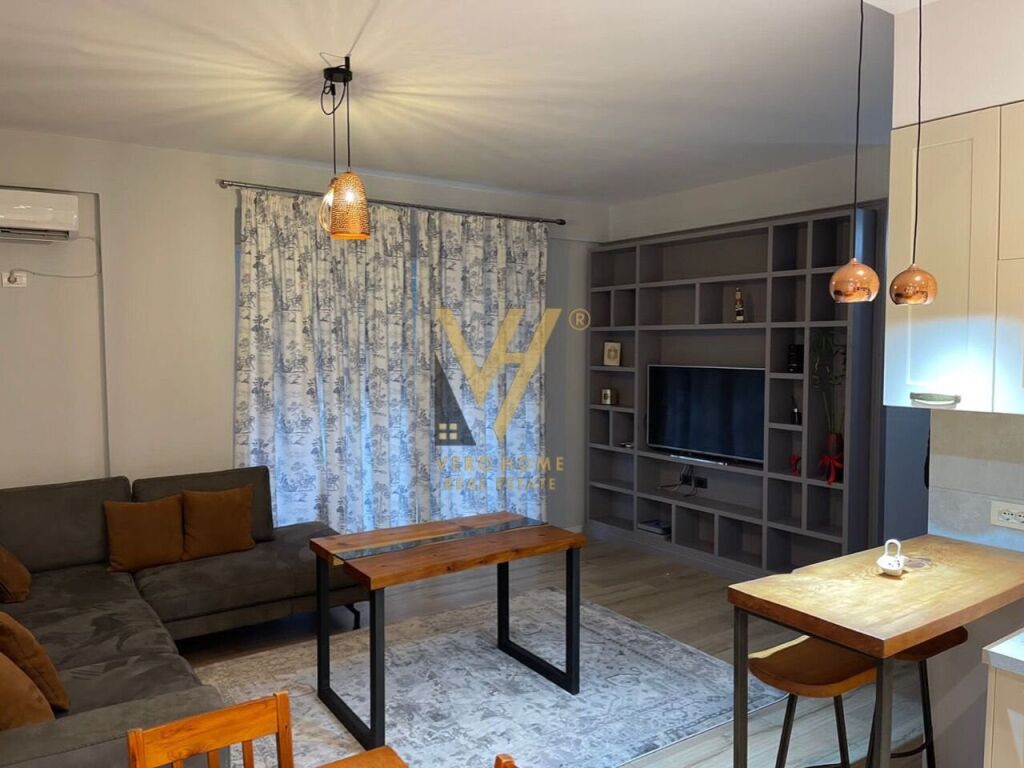 Jepet apartament 1+1 me qera te Kopshti Botanik 75 m2 3