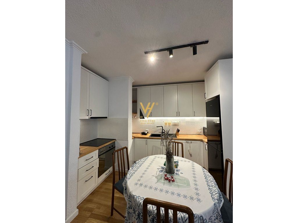 JEPET APARTAMENT 2+1 ME QERA TEK RRUGA E KOSOVAREVE 750 EURO 2