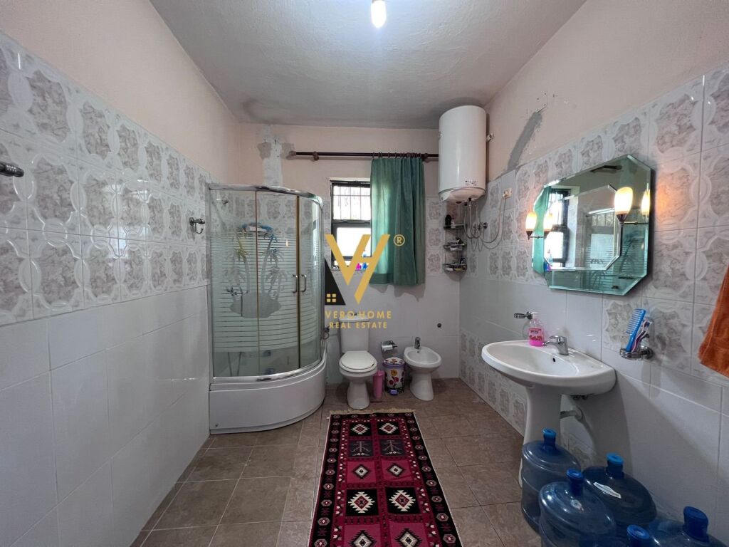 Jepet Apartament 2+1+ballkon me qera ne Laprake 120 m2 2