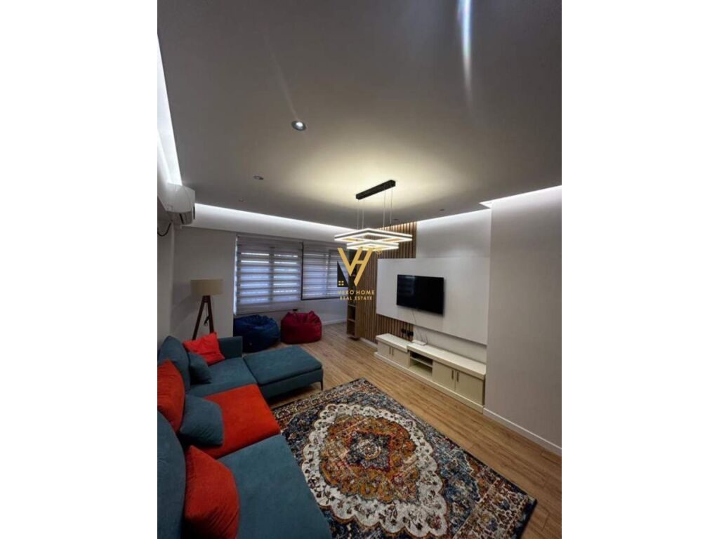 Jepet Apartament 3+1+2 me qera te Myslym Shyri 100 m2 2
