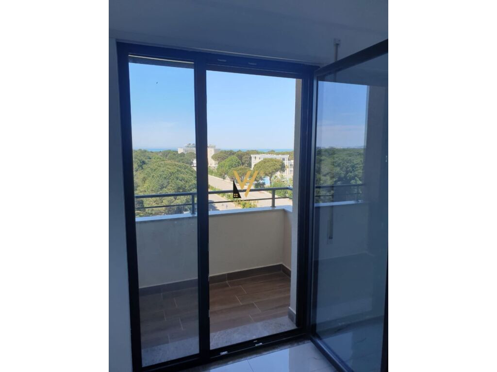 Shitet Apartament 2+1+ballkon te Mali i Robit 78 m2