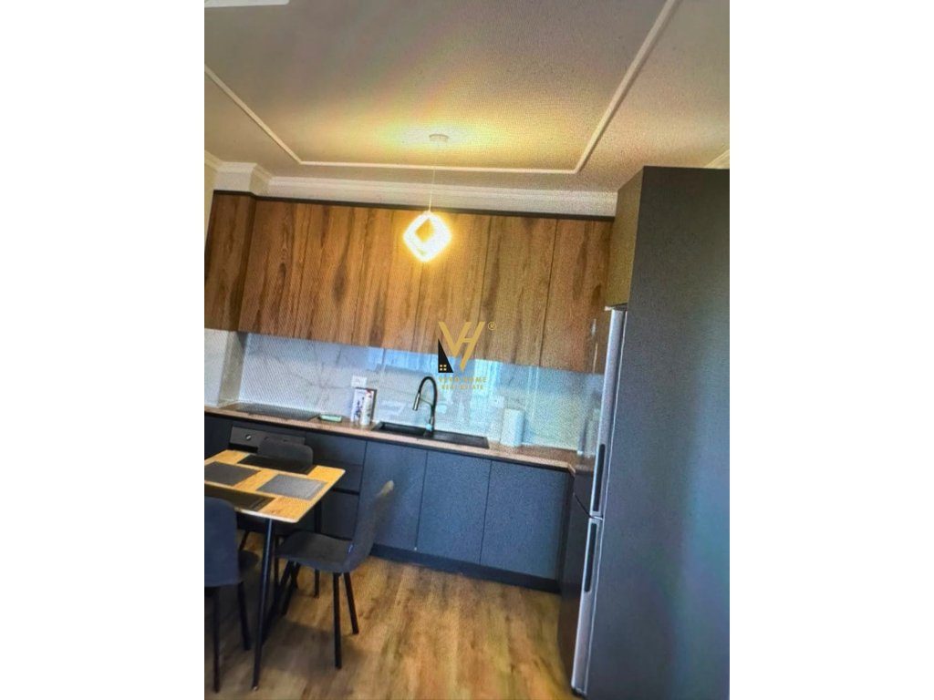 JEPET APARTAMENT 1+1+BLK ME QERA NE DON BOSKO 60.000 LEKE 2
