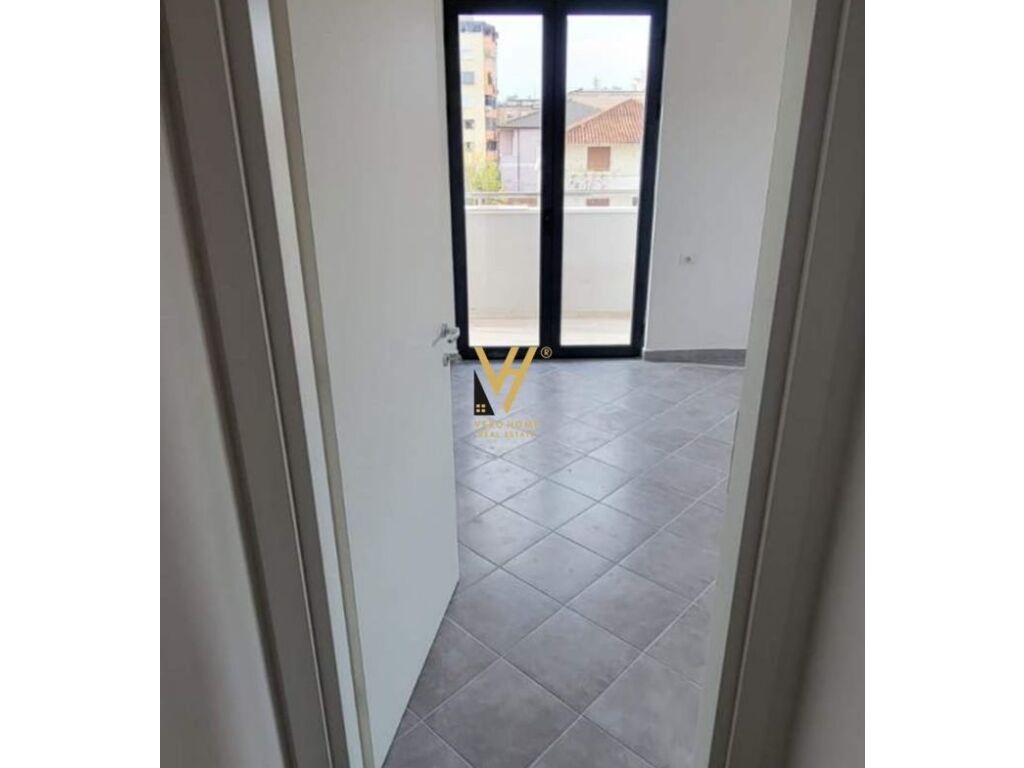 Jepet Zyre me qera te Burgu 313 , 92 m2 2