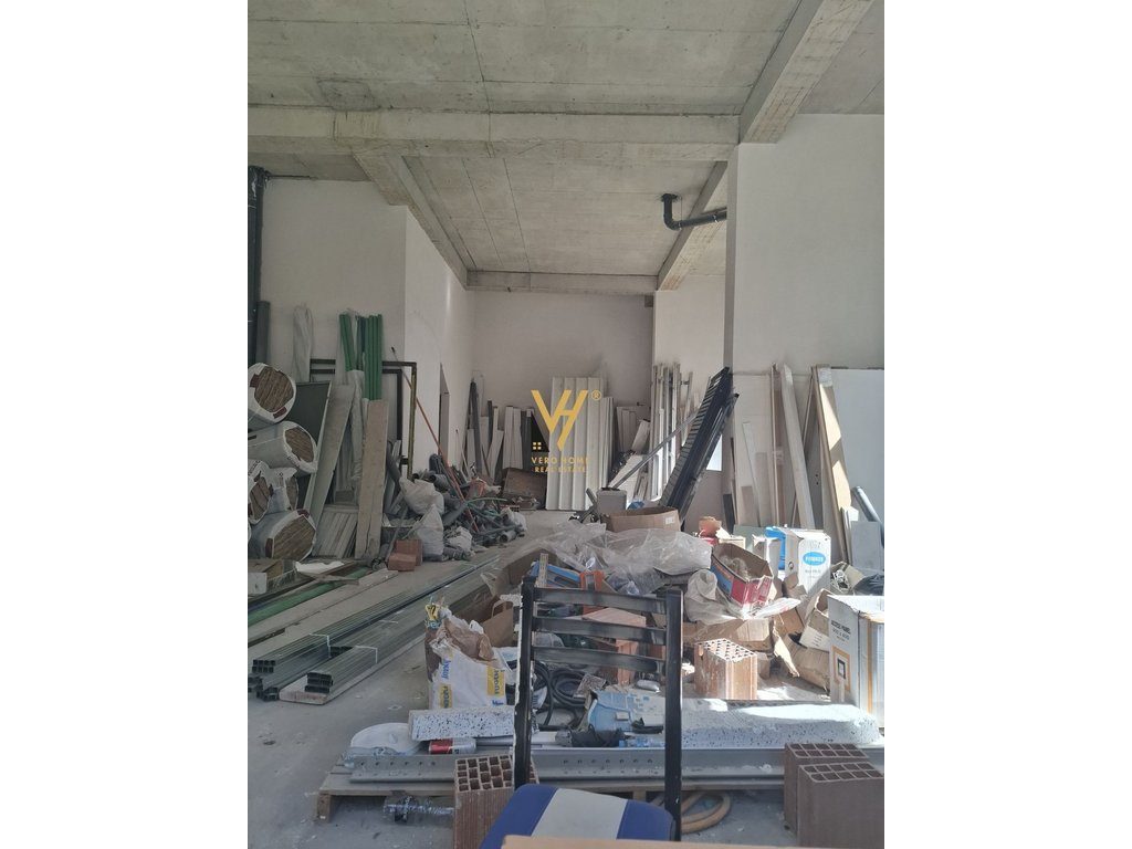 SHITET DYQAN 105 M2 TE MINE PEZA 320.000 EURO