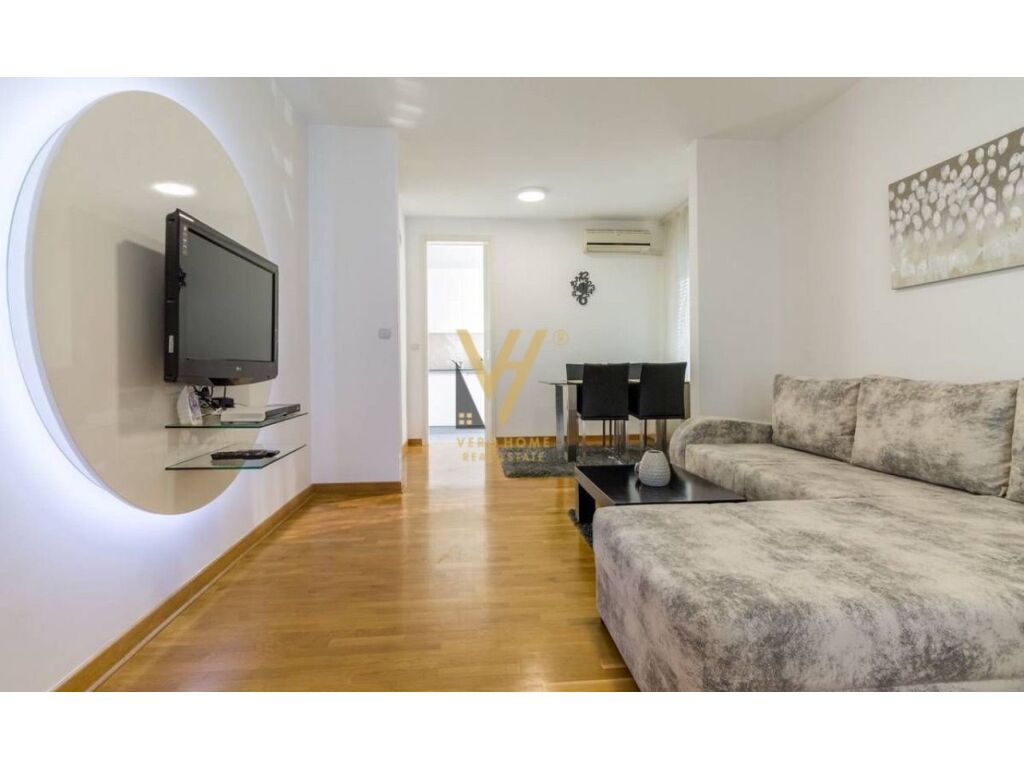 Jepet apartament 2+1+blk me qera te Rruga e Kavajes , Kompleksi Delijorgji 100 m2