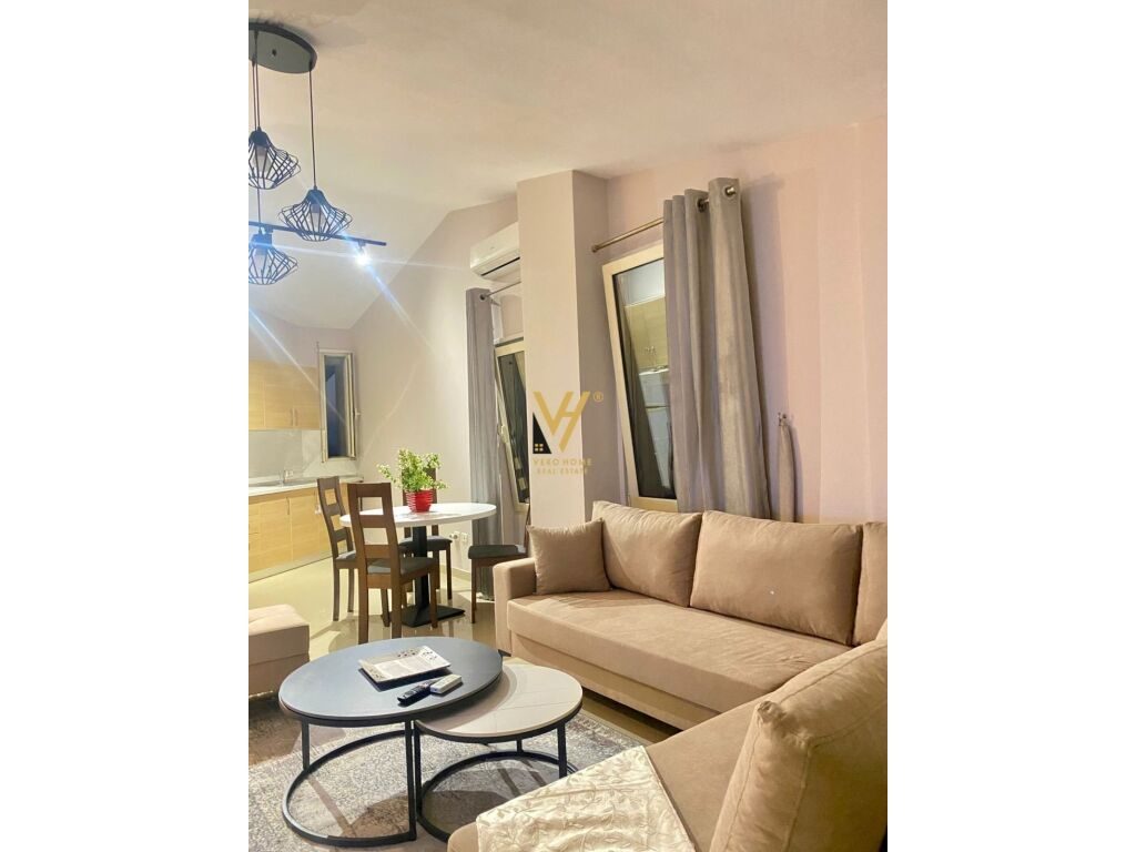 Jepet Apartament 2+1+ballkon me qera te Kopshti Zoologjik 210 m2 2