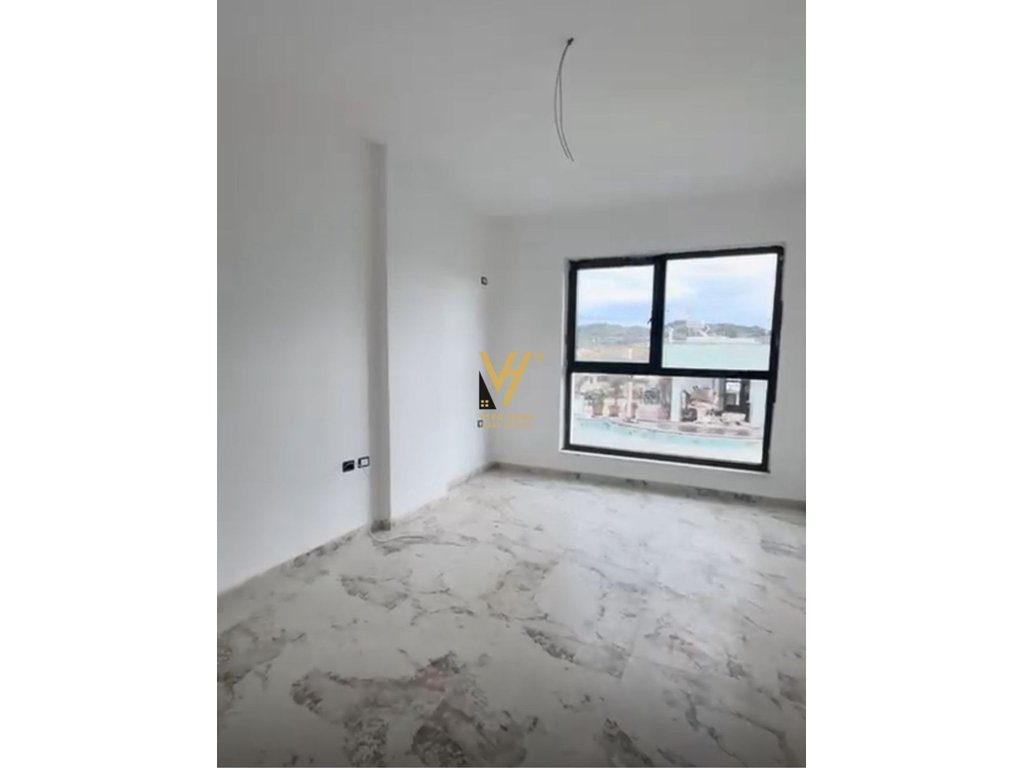 SHITET APARTAMENT 1+1 NE GOLEM 80.000 EURO 2