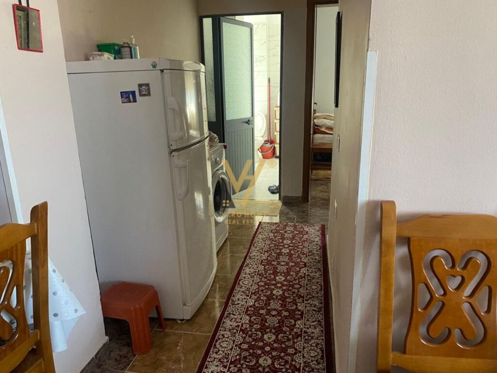 Jepet Apartament 2+1+ballkon me qera tek Oslo , Brryli 80 m2 2
