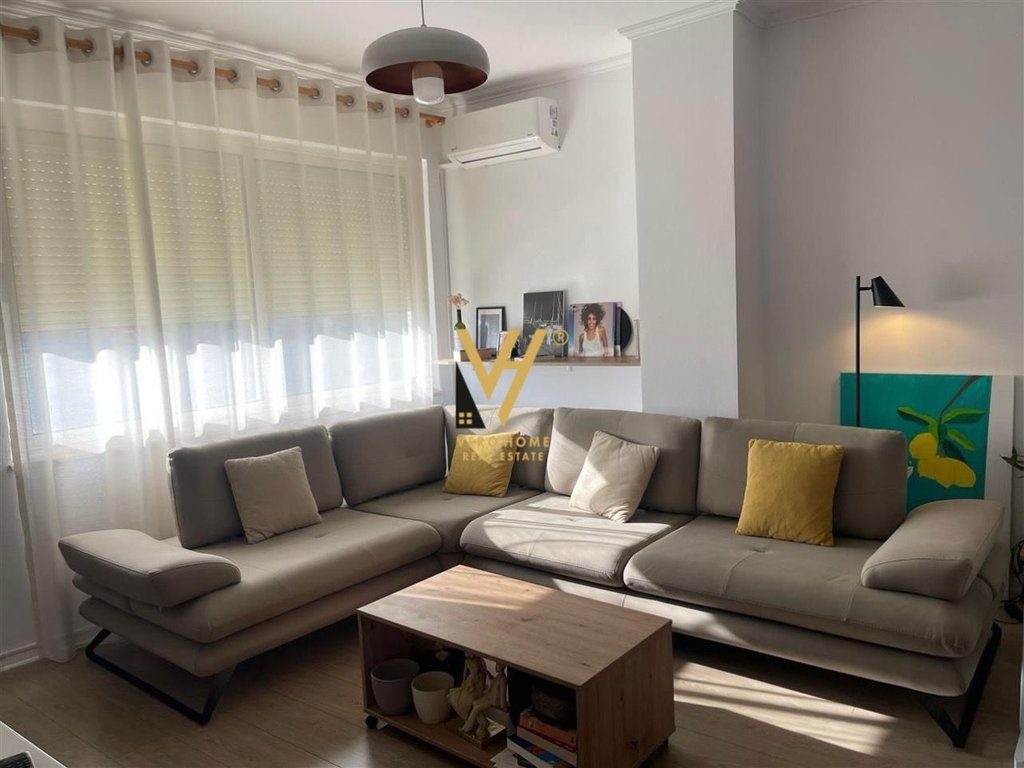JEPET APARTAMENT 1+1 ME QERA NE DON BOSKO 600 EURO
