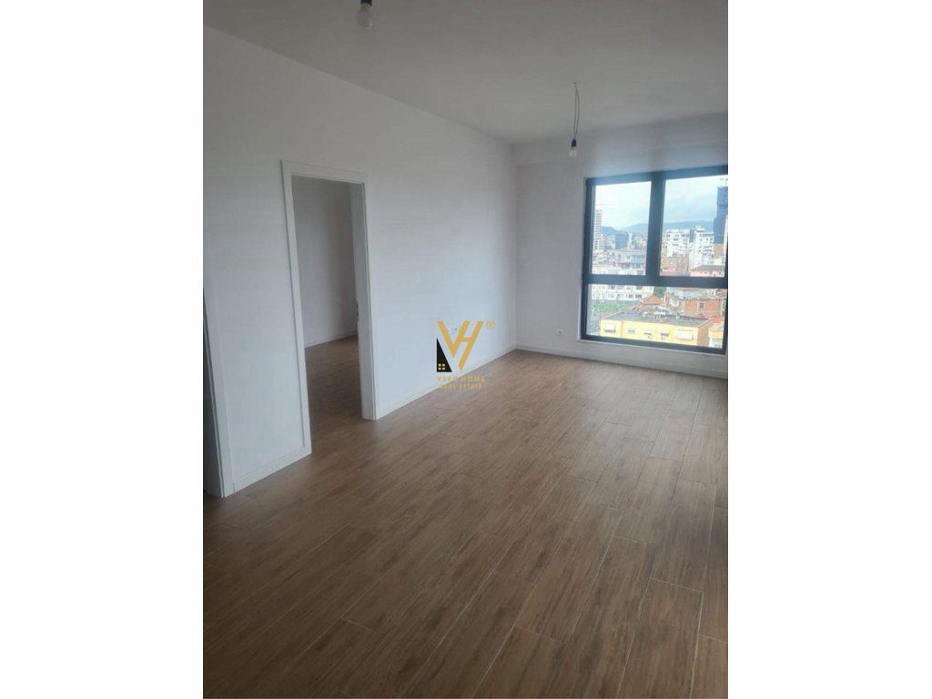 JEPET ZYRE 75M2 ME QERA TEK RR.TEFTA TASHKO 700 EURO 3
