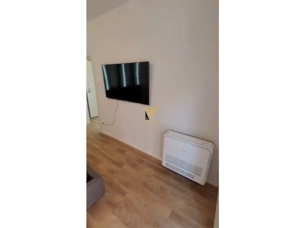Shitet Apartament 1+1+ballkon te Prokuroria e Tiranes 63 m2