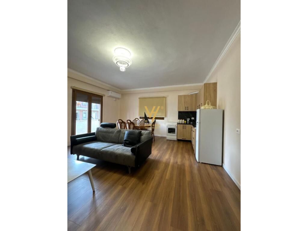 Jepet Apartament 2+1+ballkon me qera ne Don Bosko 86 m2