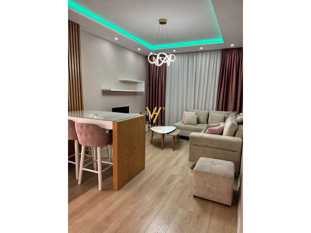 JEPET APARTAMENT 2+1+2 ME QIRA TE CASA ITALIA 70.000 LEKE