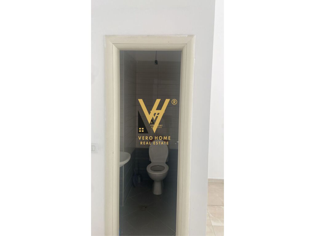 JEPET DYQAN 30 M2 ME QERA NE ASTIR 300 EURO 3