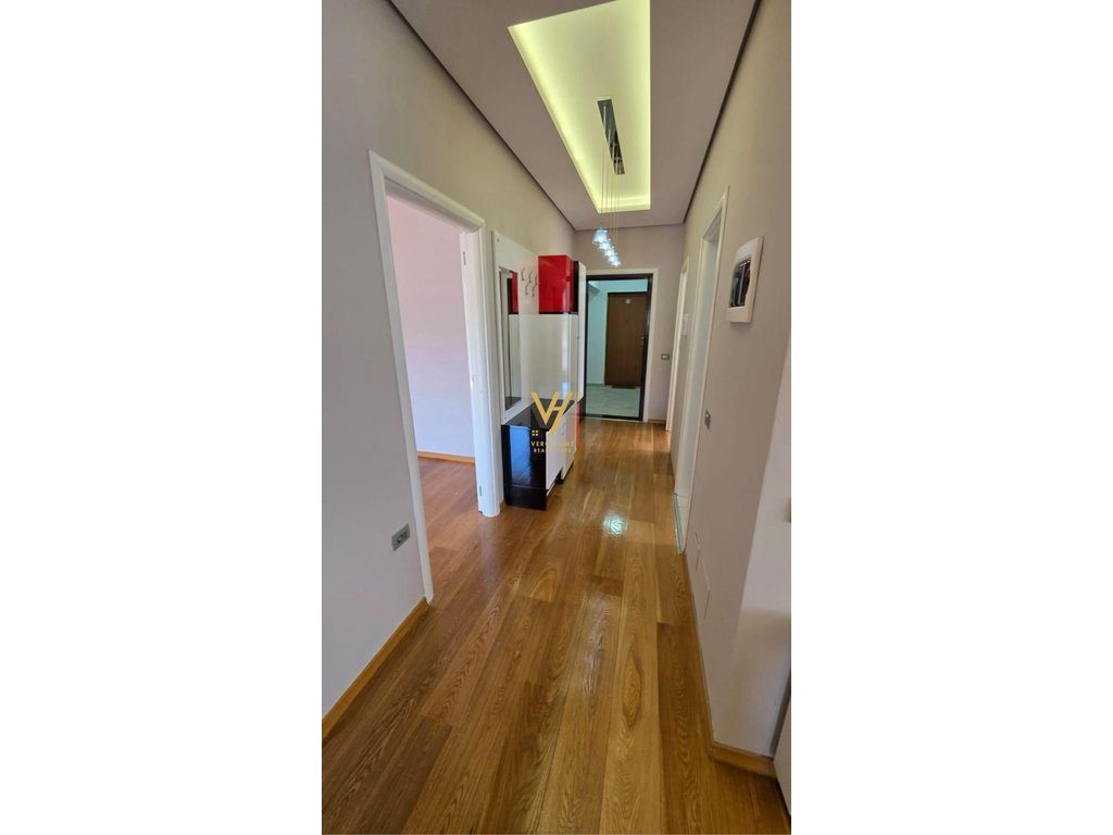 SHITET APARTAMENT 2+1+BLK TE LIQENI I THATE 265.000 EURO 4