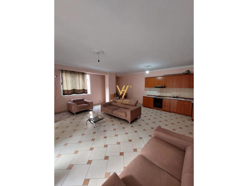 JEPET APARTAMENT 1+1+2BLK ME QERA NE ASTIR 40.000 LEKE
