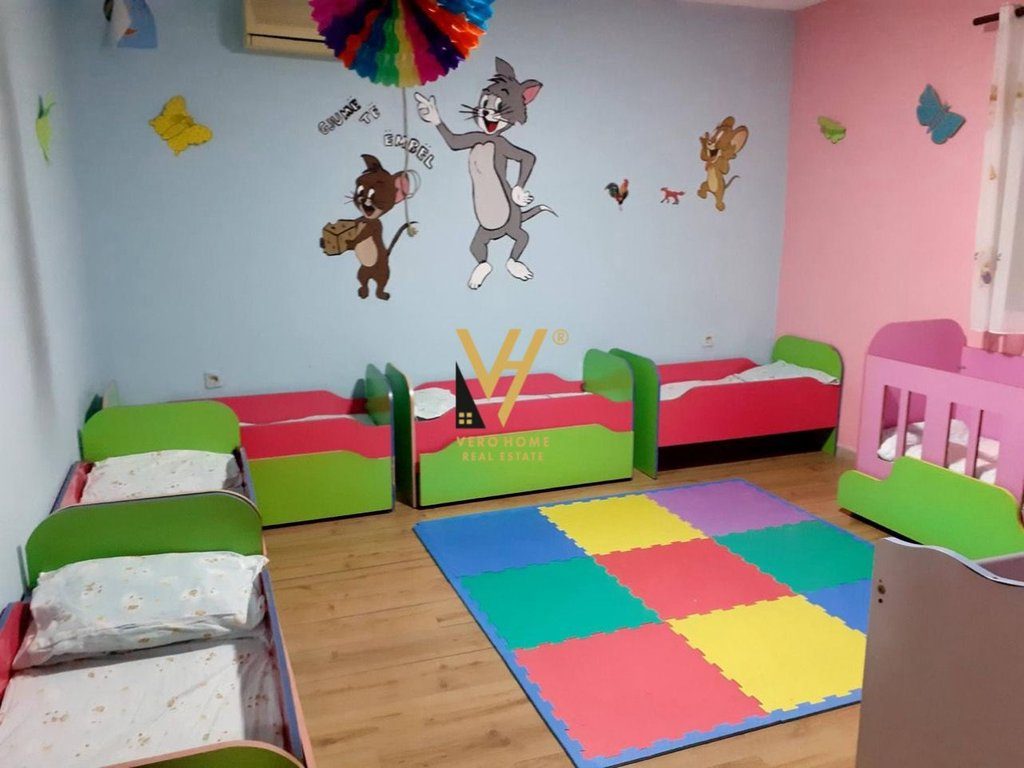 JEPET KOPESHT 200M2 ME QERA NE YZBERISHT 100.000 LEKE 3