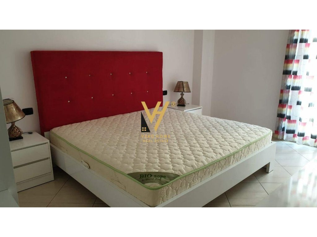 JEPET APARTAMENT 2+1+2+BLK ME QERA TE JORDAN MISJA 700 EURO 4