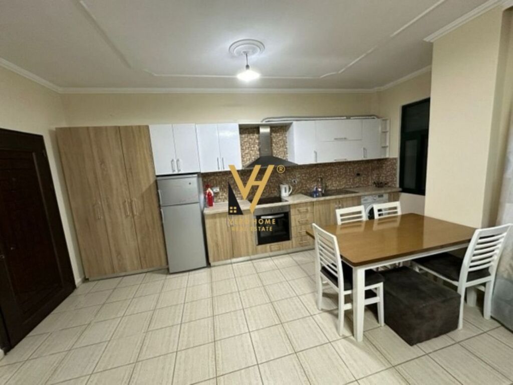 Jepet Apartament 1+1+ballkon me qera te Kopshti Zoologjik 70 m2 3