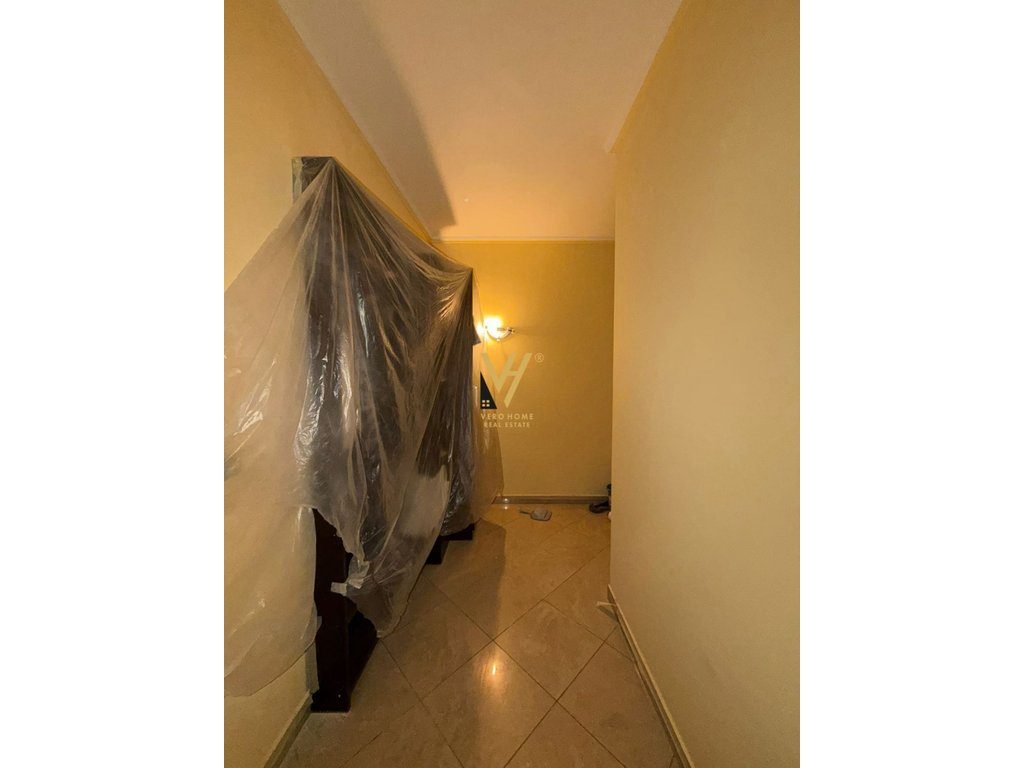 JEPET APARTAMENT 1+1+BLK ME QIRA NE BLLOK 65.000 LEKE 2