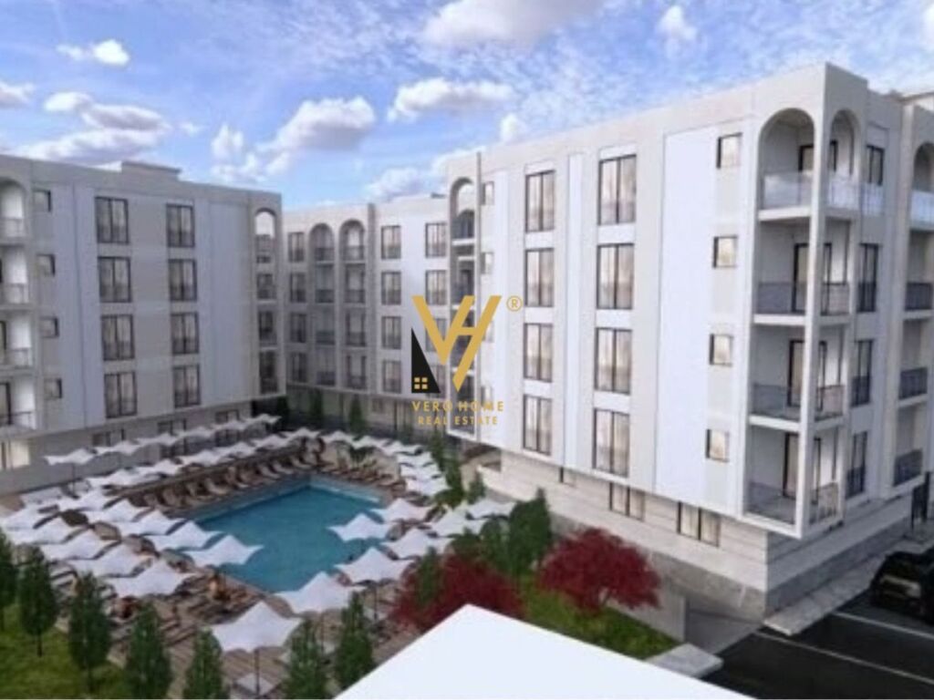 Shitet Apartament 2+1+ballkon ne Golem 78 m2