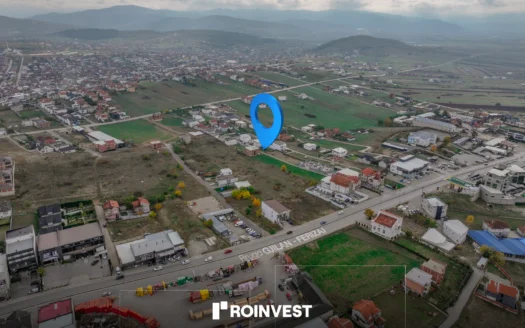 Parcelë në shitje! 4