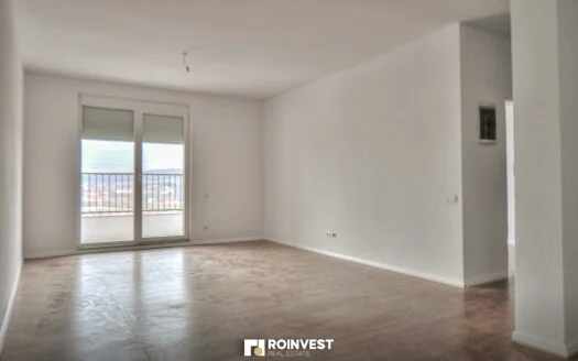 Banesë në shitje! 3