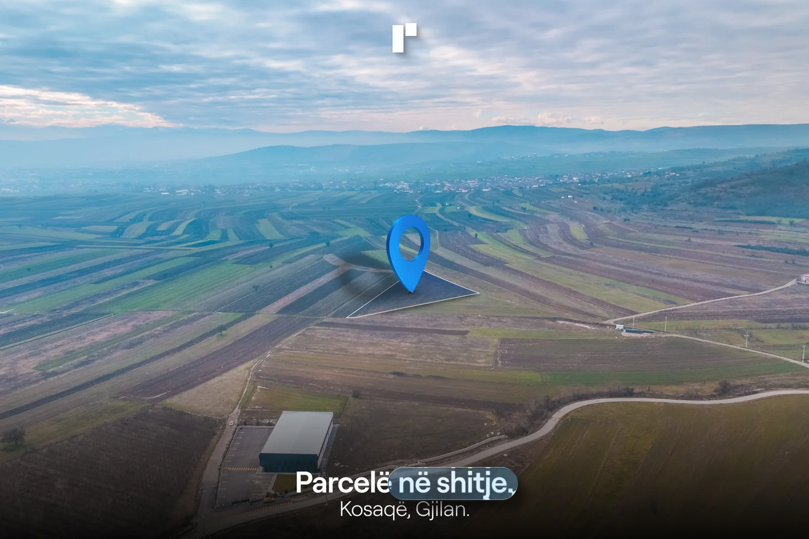 Parcelë në shitje!