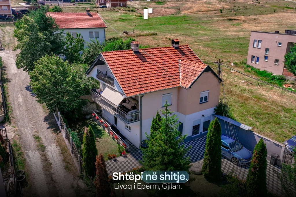 Shtëpi në shitje!