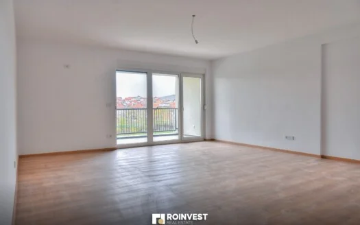 Banesë në shitje! 4
