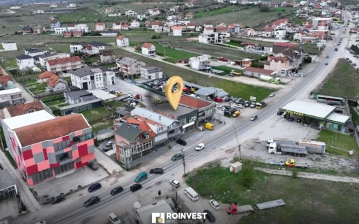 Shitet objekti 440m² e ndërtuar në 4.9 ari parcelë! 3