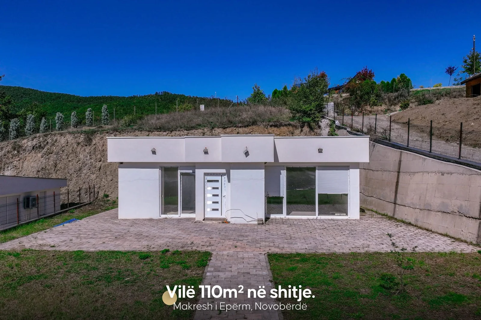 Vilë në shitje!