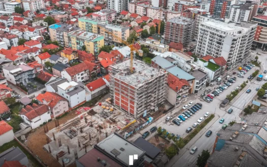 Banesë në shitje! 2