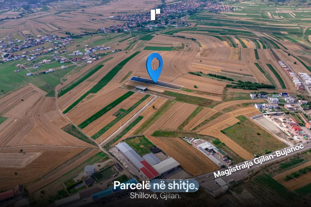 Parcelë në shitje!