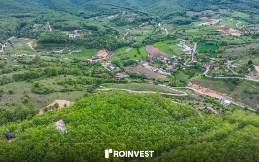 17 Parcela në shitje 4