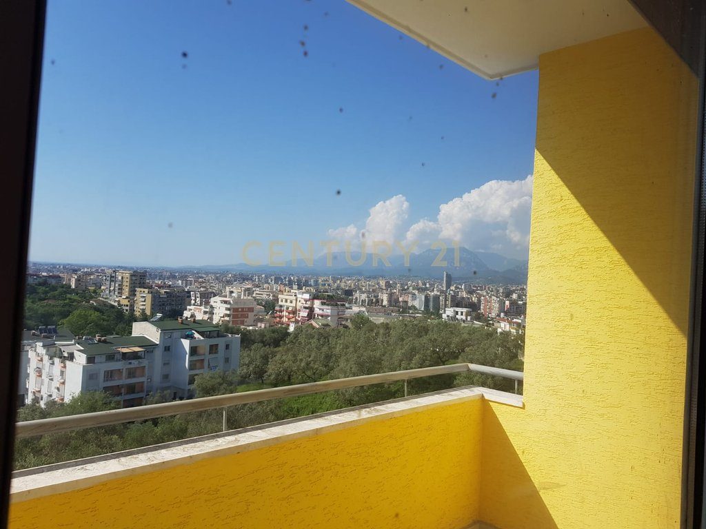 LIQENI I THATE, APARTMENT FOR SALE 3+1+3