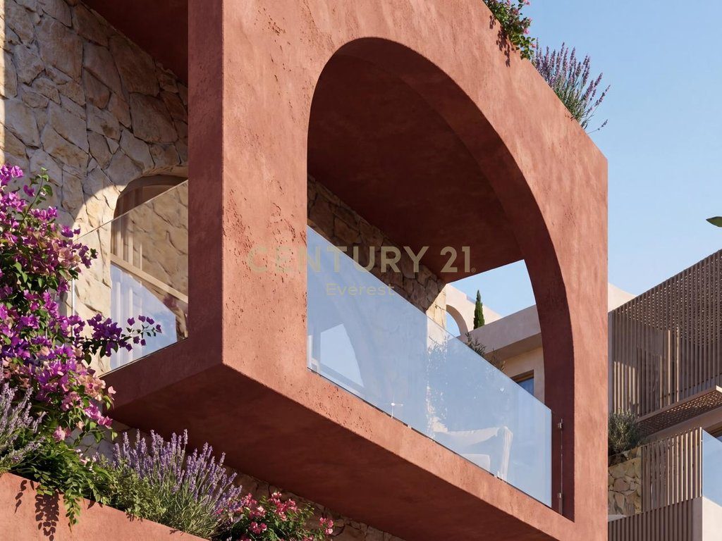 Investment Opportunity: Luxury Apartments at “Girasole Zeen Resort”, Jalë!! 3