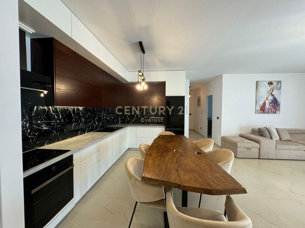 TEG, APARTMENT FOR SALE 2+1+PARKING SPACE!