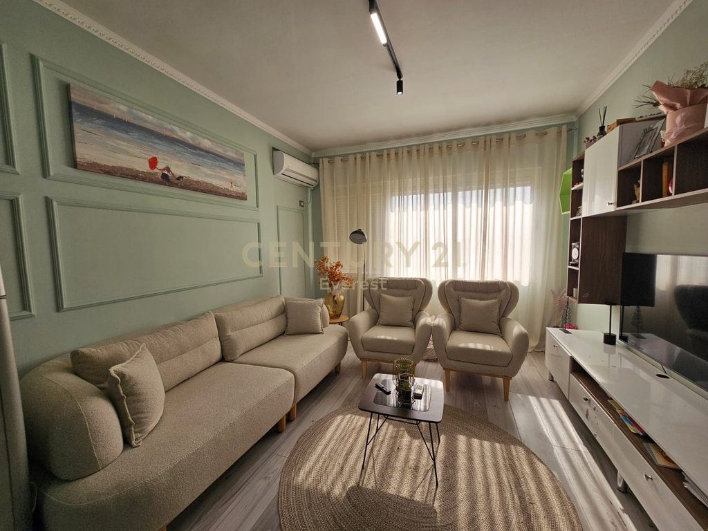 YZBERISHT, APARTMENT 2+1+2+PARKING FOR RENT 2
