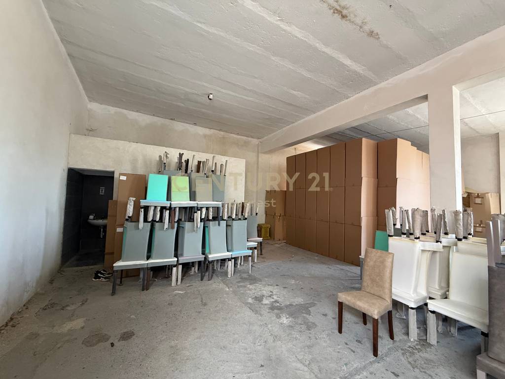 MISTO MAME, WAREHOUSE FOR RENT 3