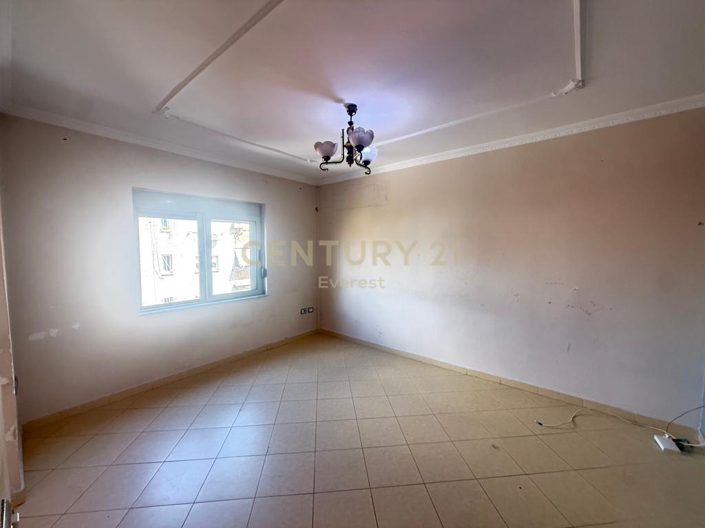 🏠 APARTMENT 1+1 FOR RENT, BRRYLI 3