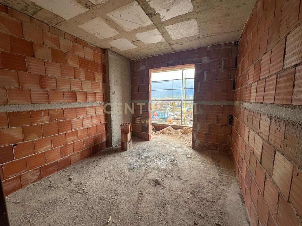 KAMEZ, 3+1 APARTMENT FOR SALE! 4