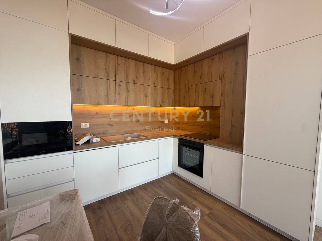 SIRI KODRA, MODERN 2+1 APARTMENT FOR RENT 3